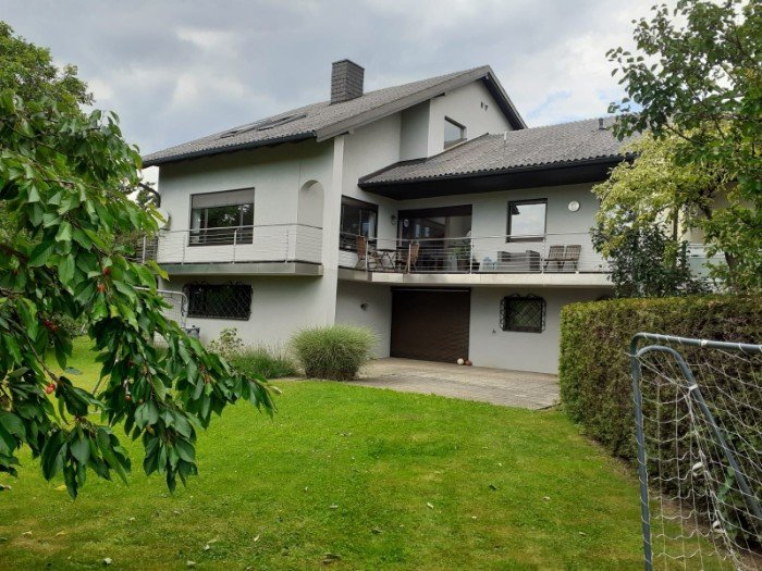 WG Zimmer (modernes Haus mit Garten) in St. Pölten St