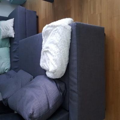 Sofa mit Schlaffunktion, Aufbewahrung Möglichkeit - thumb