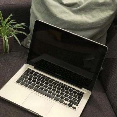 MacBook Pro 2010 13,3 - thumb