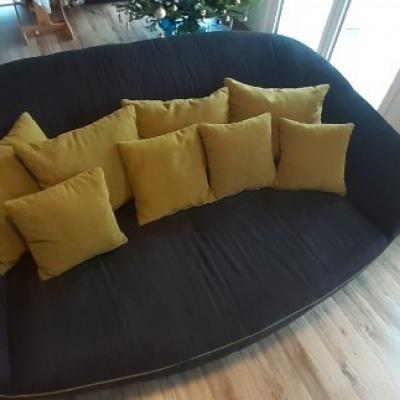 BIG SOFA freistehende Couch um EUR 155 - thumb