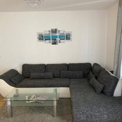 Couch in Grau Weiß - 350€ - thumb