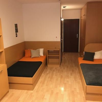 Doppelzimmer ohne Kaution 280 EUR/Monat - thumb