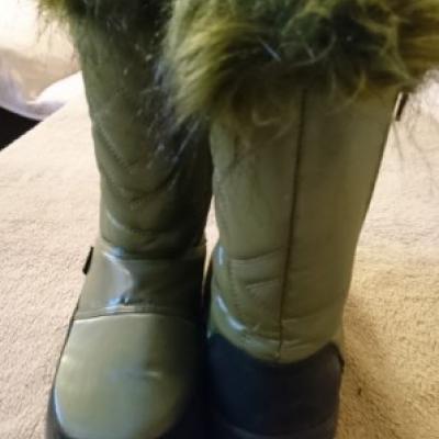 Winterstiefel Größe 40, EUR 15 - thumb