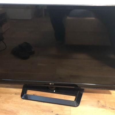 Möbel + TV - thumb