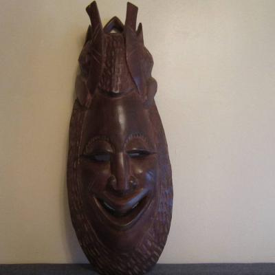 Afrikanische Holzschnitzkunst - Wandmaske - Holz - schwer - massiv - thumb