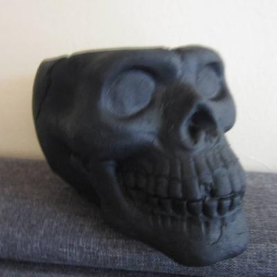 Totenkopf - Skull - Übertopf - Pflanzenschale - vielseitig verwendbar - thumb