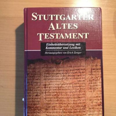 Erich Zenger: Stuttgarter Altes Testament. Einheitsübersetzung mit Kom - thumb
