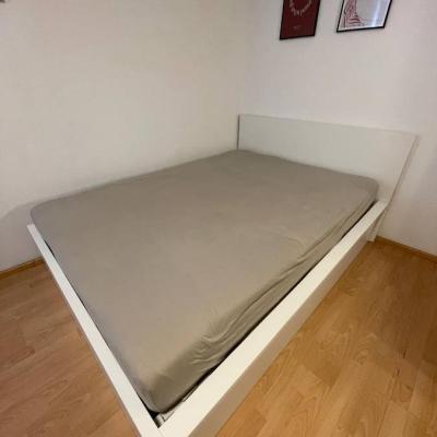 Bett 140x200 mit Stauraum, Lattenrost und Matratze - thumb