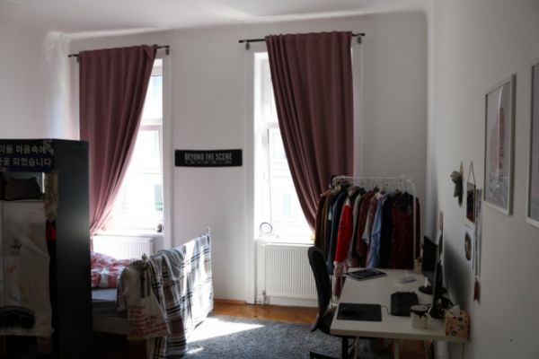 Helles, großes Zimmer in 13. Bezirk. 450 EUR