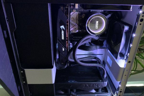 Videoschnitt / Gaming Desktop - Aorus x Nzxt - Wifi & Bluetooth ready