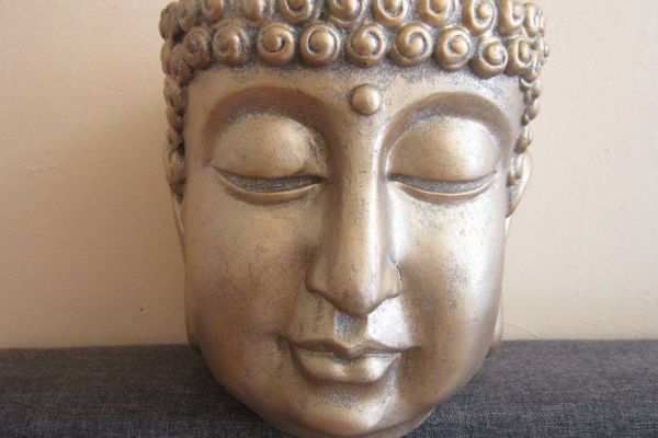 Buddha Kopf - Skulptur - Teelichthalter - Kerzenhalter