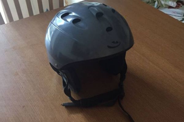 Ski/Snowboard-Helm