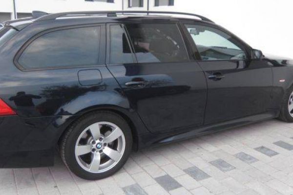 BMWBMW, 545i, Kombi, Benziner, 245 kW, 225.000 km, Erstzulassung 08/20