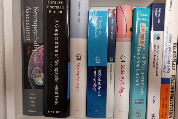 Verkaufe verschiedenste Psychologiebücher