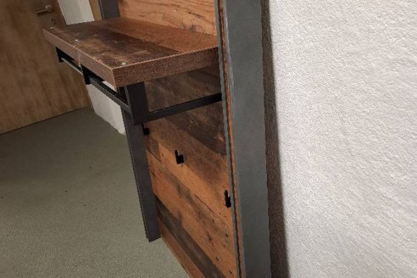 ✨ Garderobe aus Holz – zum an-die-Wand-Montieren