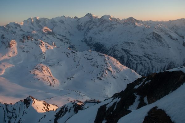 Saisonale Hilfskraft auf Berghütte (m/w/d) – Chamanna Georgy, Engadin