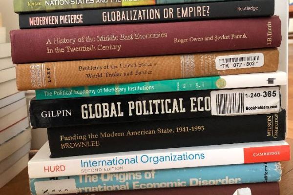 Political Economy / Sociology / Higher Education Books (English)