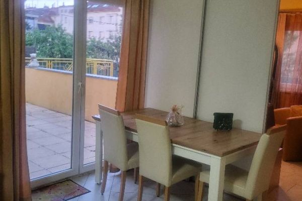 Wien, 14.: Sofort - 2-Zi.-Wo. U3 direkt 51a 48a Uni Kü. Terr. möbliert