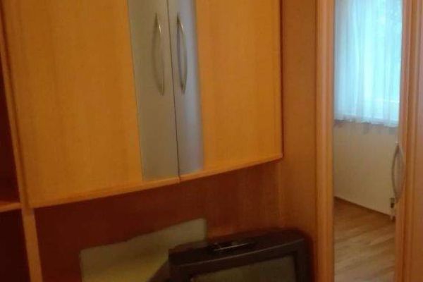 Helles Zimmer 15 m2 zu vermieten