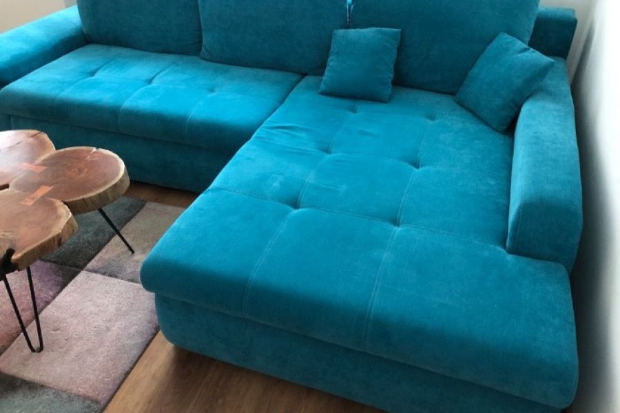 schönes Sofa mit Bettfunktion und Bettkasten - Bild 2