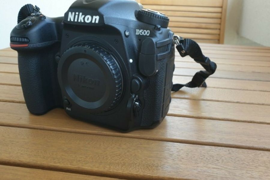 Nikon D500 Kamera in einwandfreiem Zustand - Bild 1