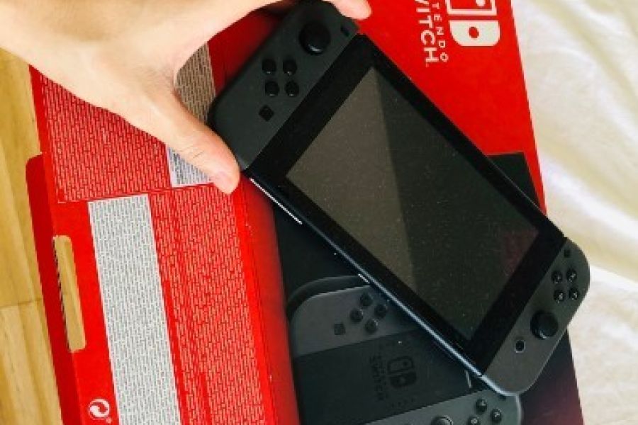 Nintendo Switch Konsole (2019 - Bild 1