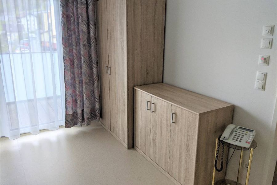 Großer und kleiner Kasten für Zimmer - Bild 2