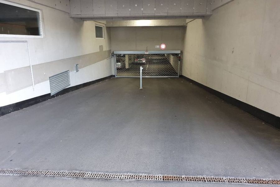 Vermiete Autoabstellplatz - Leobersdorf/Hirtenbergerstraße 21 - Bild 2