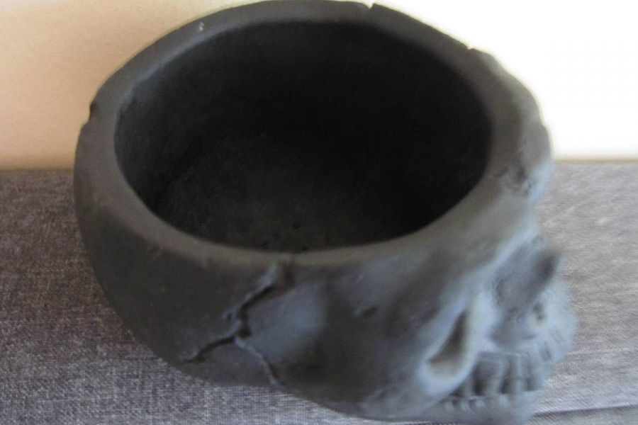 Totenkopf - Skull - Übertopf - Pflanzenschale - vielseitig verwendbar - Bild 4