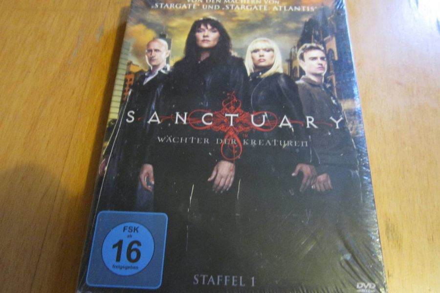 Sanctuary - Staffel 1 - Bild 1