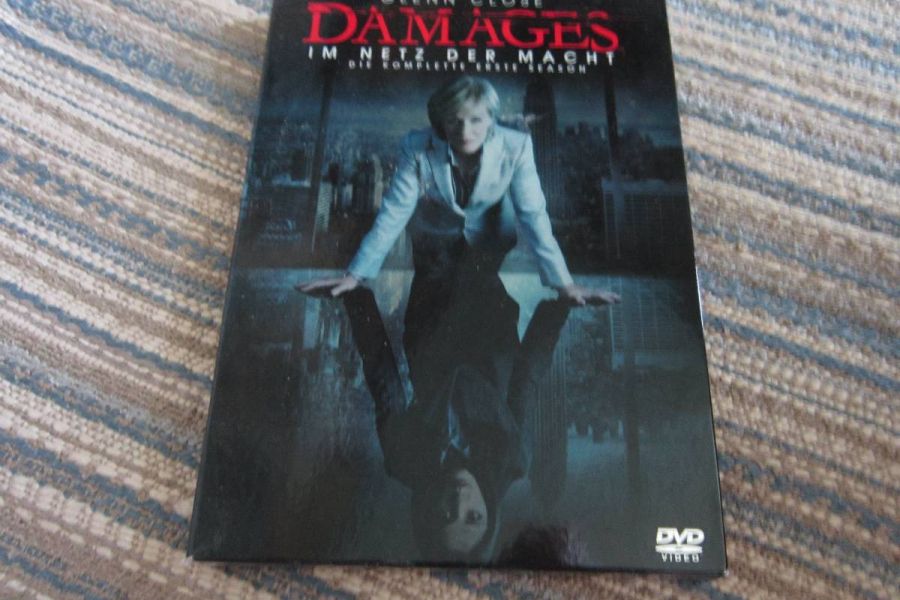 Damages - Im Netz der Macht - Staffel 1- Glenn Close - Bild 1