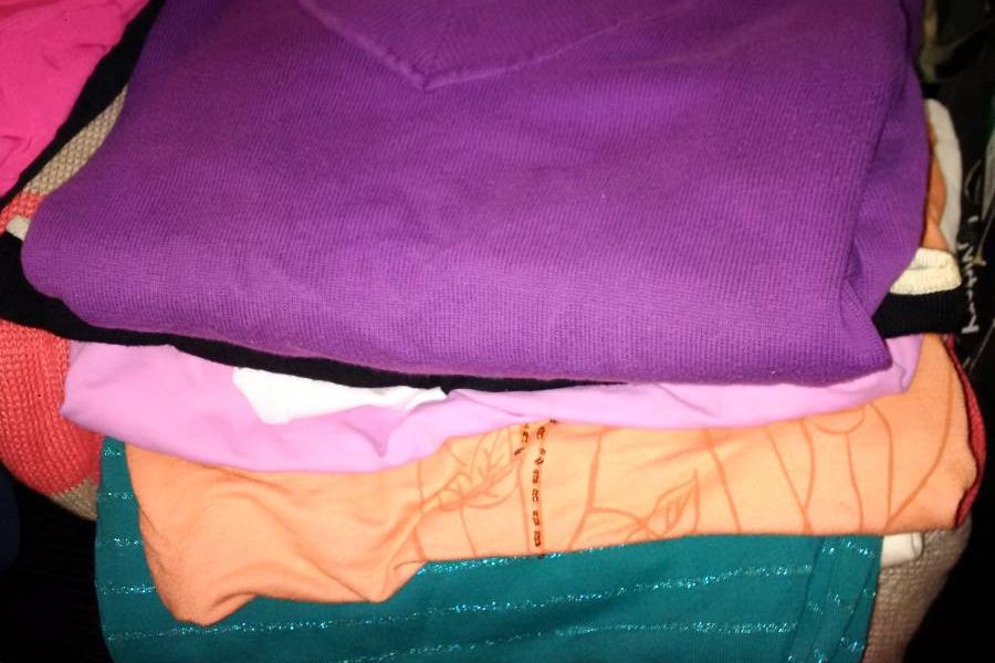 viele Damenkleidung günstig bis gratis - Bild 1