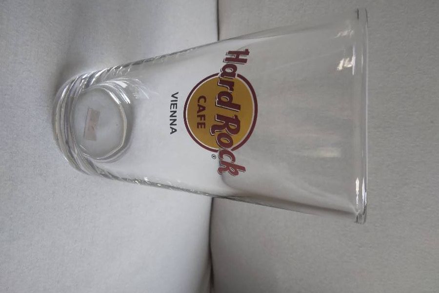 Hard Rock Cafe Vienna Glas 17cm hoch 9.5cm Durchm FIXPREIS 10€ - Bild 4