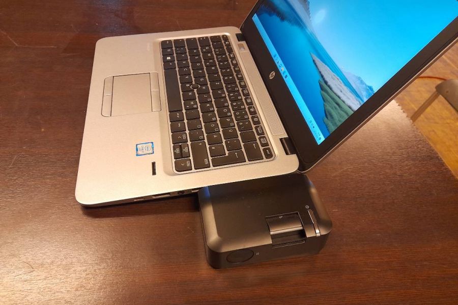 HP Elite book 820 G3 13 Zoll Bildschirm 8 GB RAM 250 Gigabyte Festplat - Bild 3