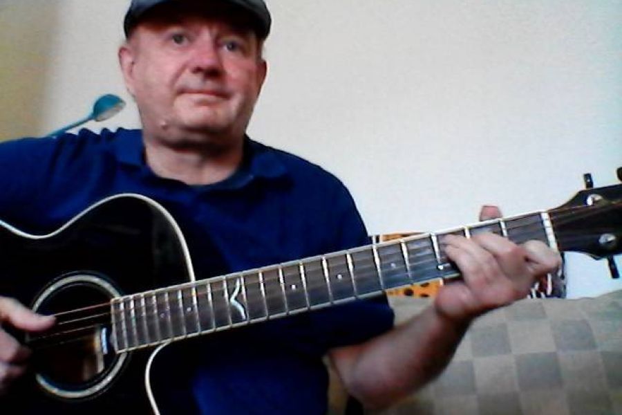 Biete Unterricht für Fingerstyle-Gitarre - Bild 1