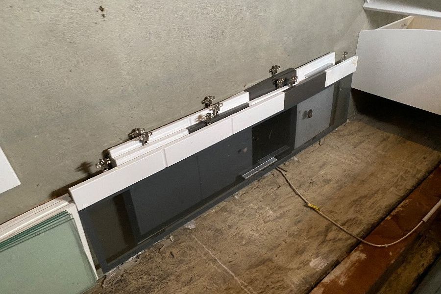 Couch, Kasten, Wohnzimmerverbau - Bild 4