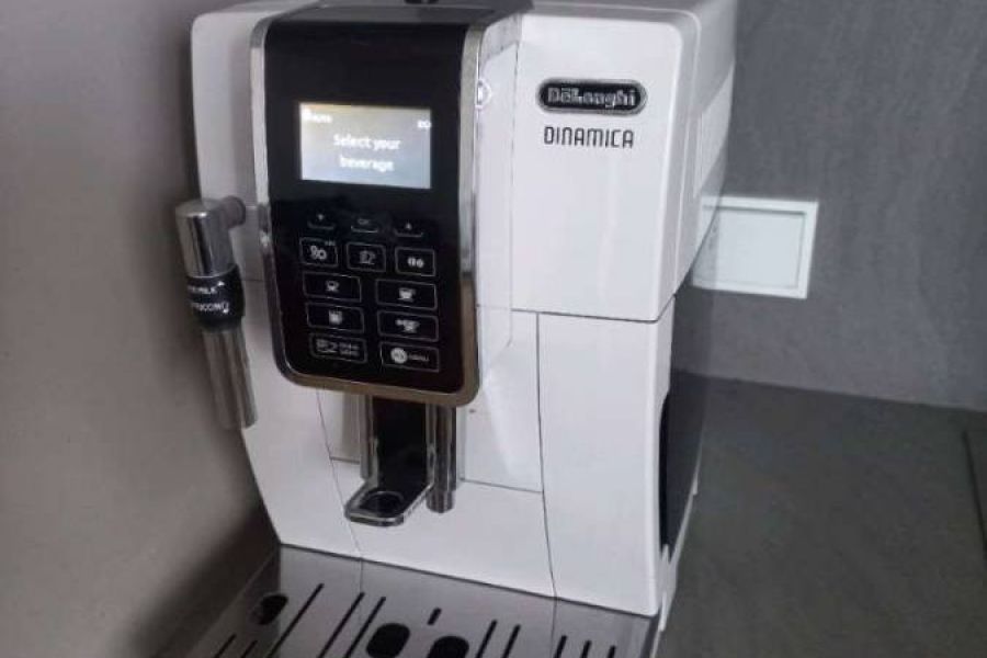 DeLonghi Kaffeemaschine Dinamica - Bild 1