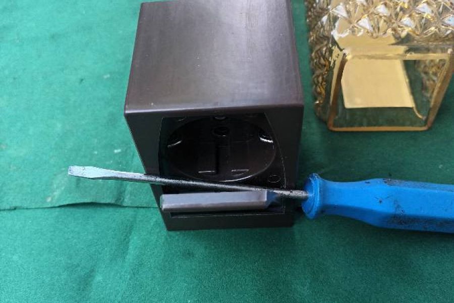 Wand und SPIEGELLEUCHTE  HP 3×40Watt - Bild 5