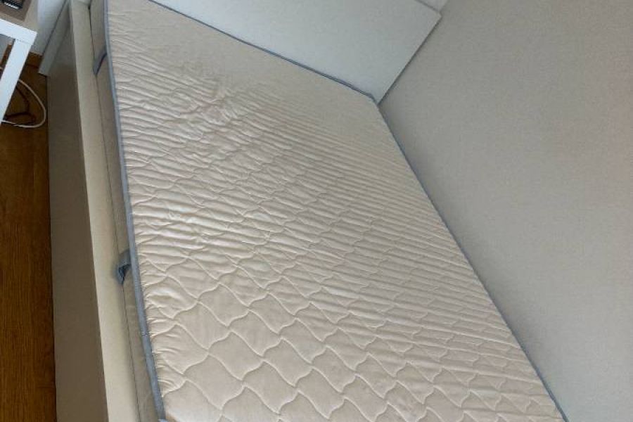 Neuwertiges Bett mit Stauraum (optional mit Matratze) - Bild 4