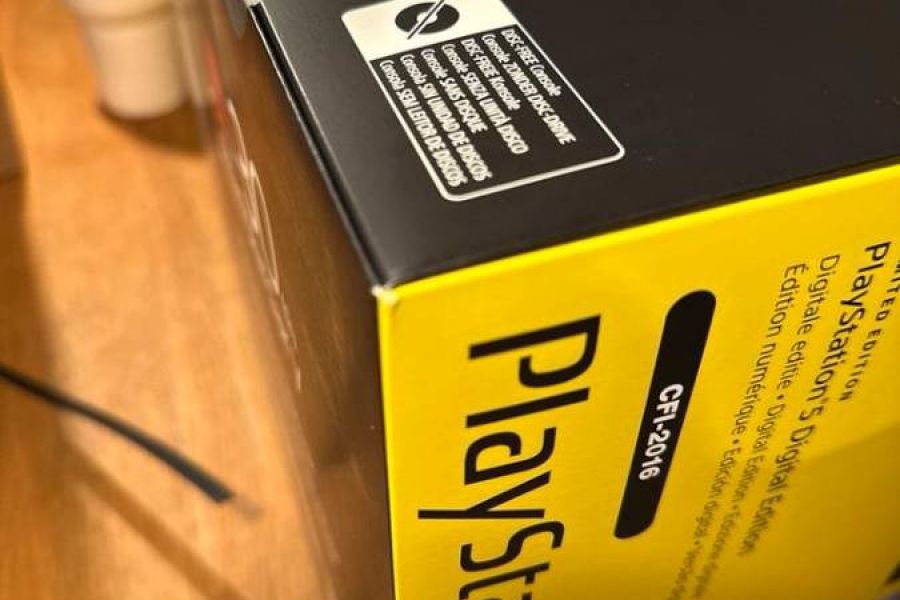 Ps5 Slim Digital 30th anniversary Edition - Bild 2