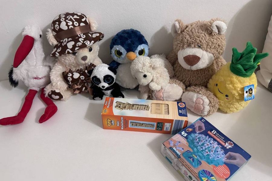 7 Puppen, ein Denkspiel und Jenga - Bild 2